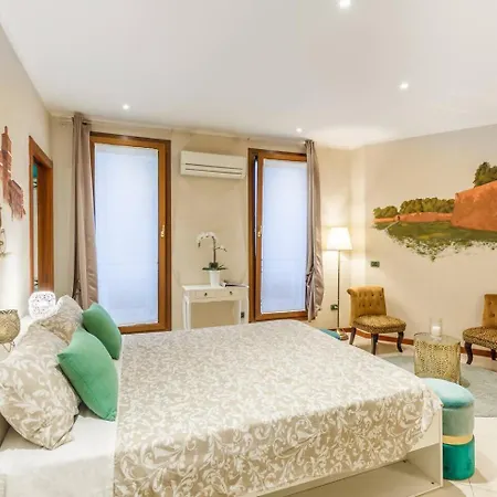 Appartement A Due Passi Dal Castello By Estensecollection *